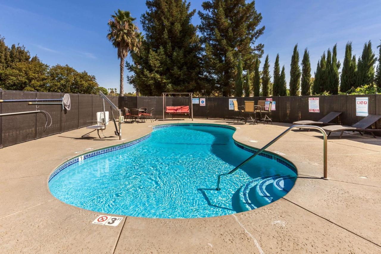 Motel 6-Dixon, Ca Bagian luar foto